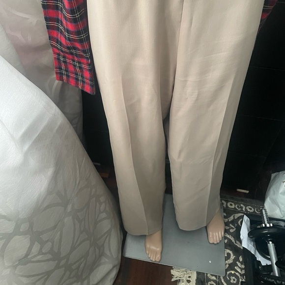 Tan Structured Trousers with Straight-Leg Silhouette - Picture 3 of 3